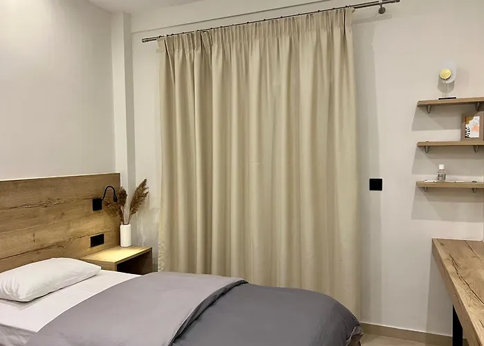 Elenasrooms Διαμέρισμα *