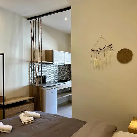 شقة Elenasrooms