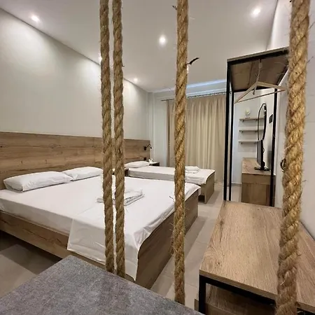 Elenasrooms * Kallithea (Chalkidiki)