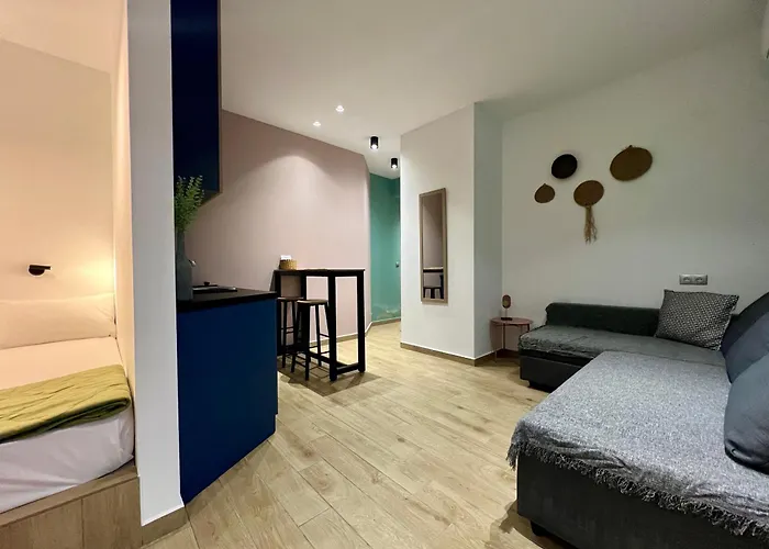 Apartment Elenasrooms *